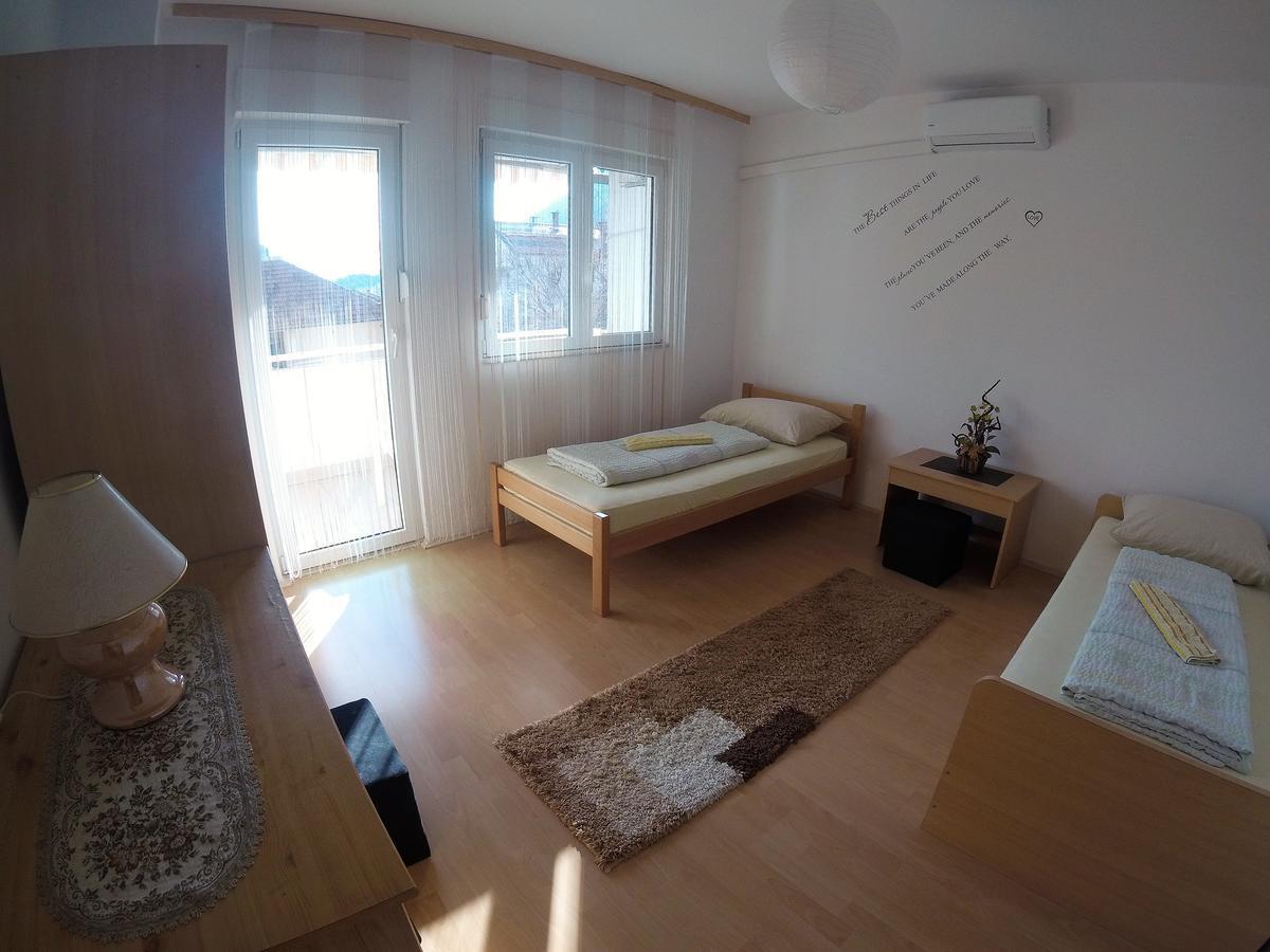 Rooms Deny Mostar Eksteriør billede