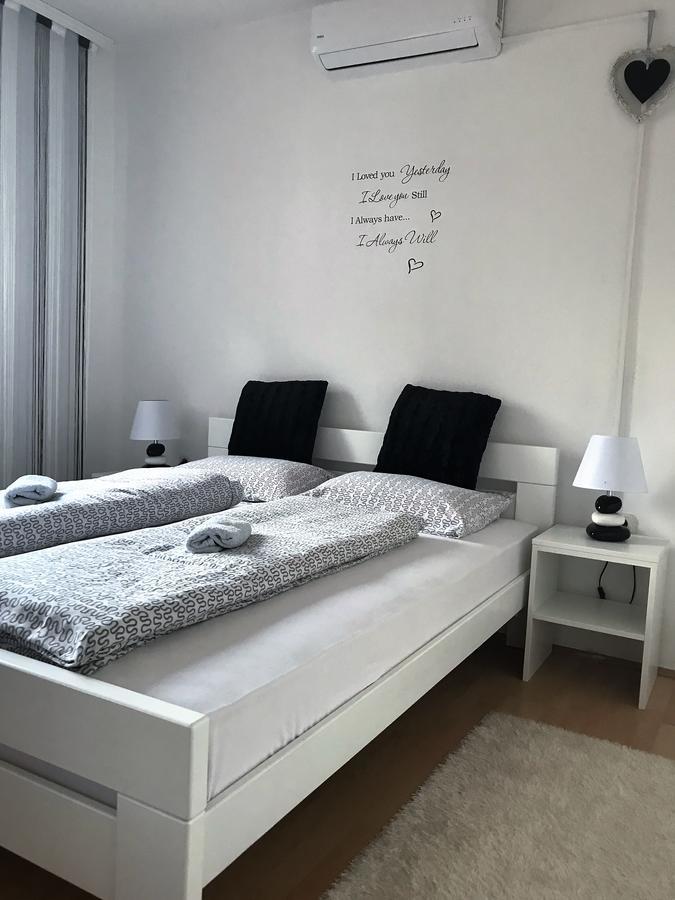 Rooms Deny Mostar Eksteriør billede