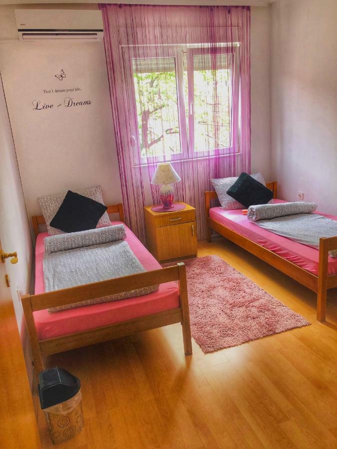 Rooms Deny Mostar Eksteriør billede